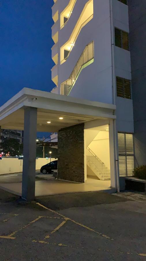 Tr Penang House For Large Family Getaways Apartment Bayan Lepas Exterior foto