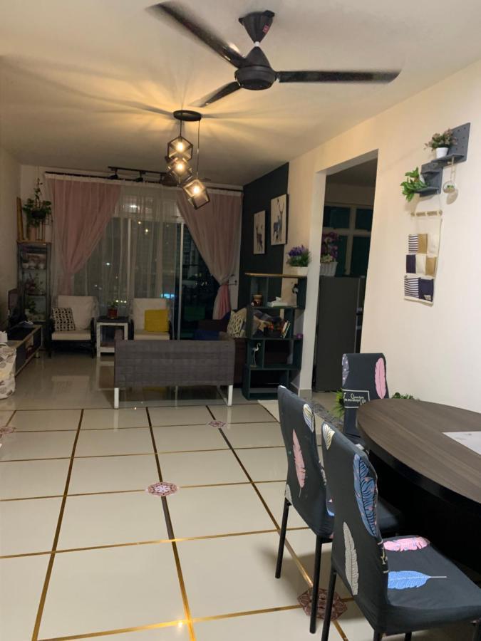 Tr Penang House For Large Family Getaways Apartment Bayan Lepas Exterior foto